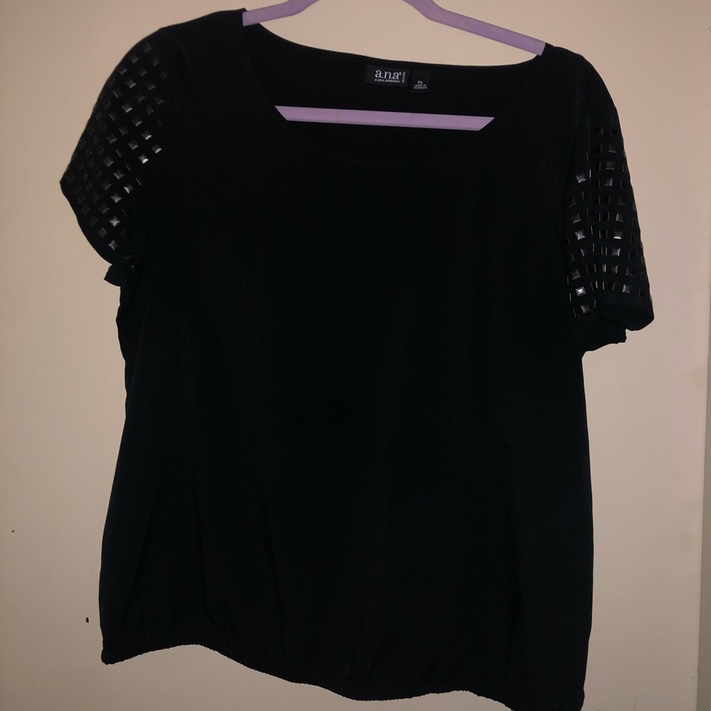a.n.a petit black shirt sleeve shirt